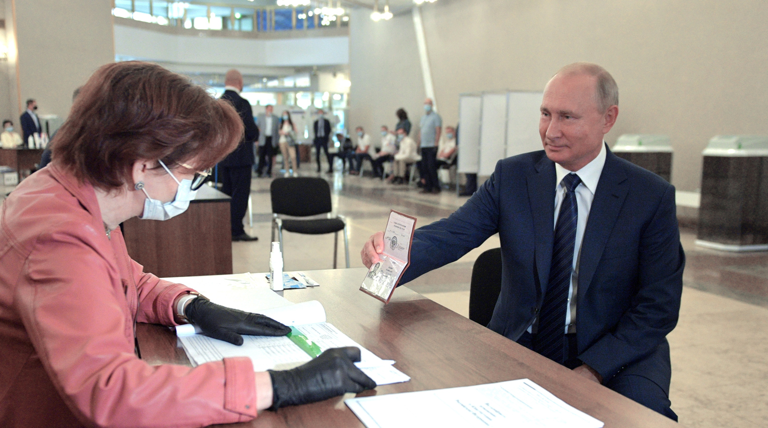 Ռուսաստանում սահմանադրական հանրաքվեում քվեարկության վերջին օրն է