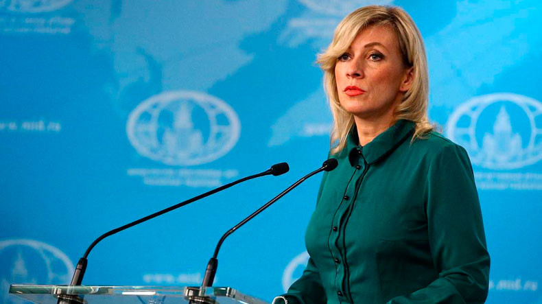 Захарова отметила усилия российских миротворцев в Карабахе