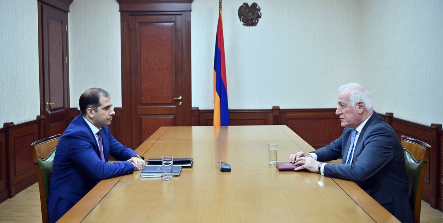 Վահագն Խաչատուրյանն ու Էդուարդ Հակոբյանն ընդգծել են կանխատեսելի և արդար հարկային միջավայրի կարևորությունը