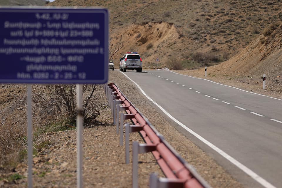 Զառիթափ-Նոր Ազնաբերդ-Նախիջևանի սահման 14 կիլոմետրանոց ճանապարհը հիմնովին վերակառուցվել է. Փաշինյան