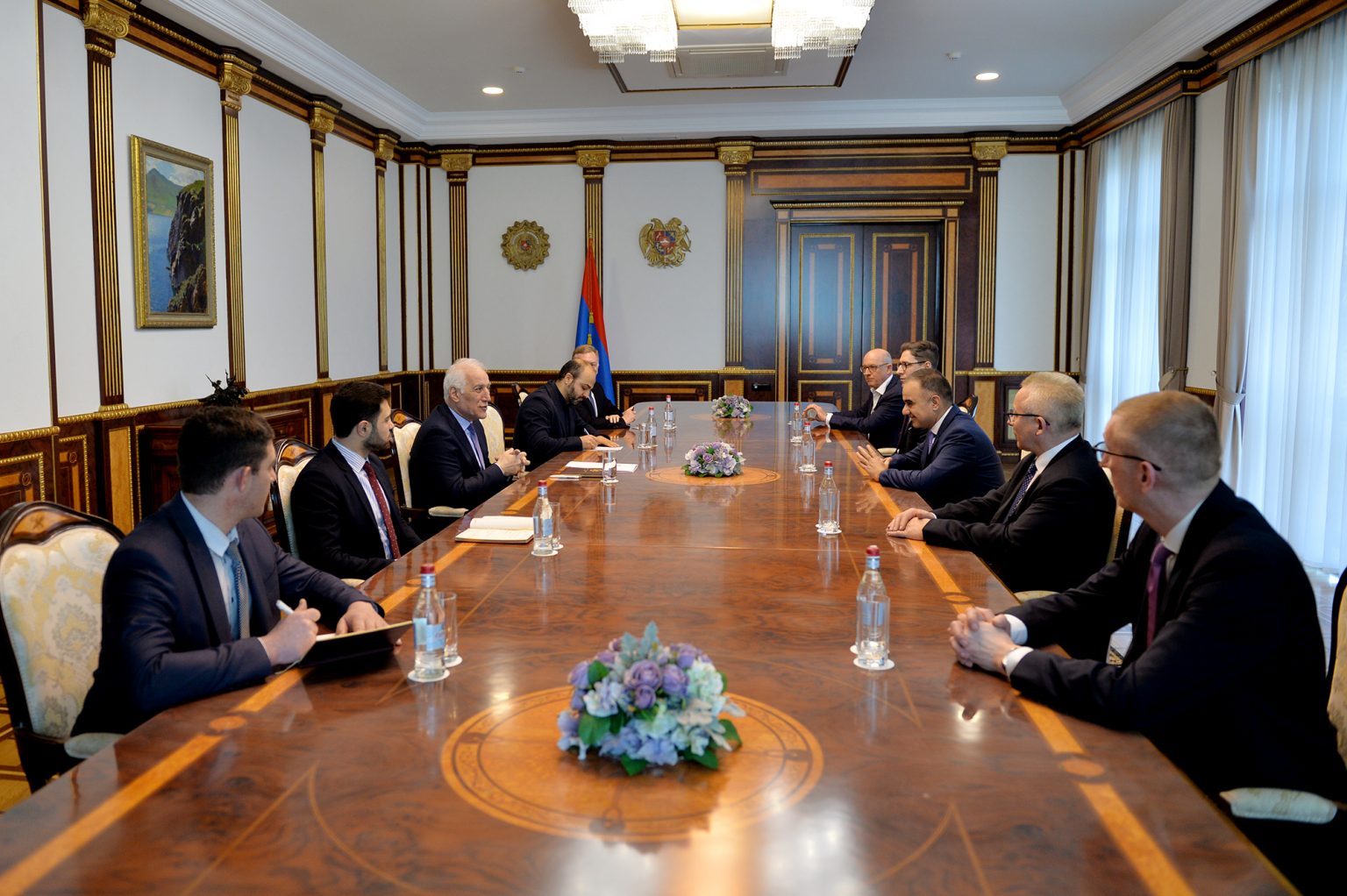 Վահագն Խաչատուրյանն ընդունել է Հայաստանի ֆոնդային բորսայի Դիտորդ խորհրդի անդամներին