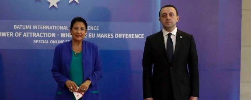 Վրաստանի կառավարությունը նախագահին մեղադրում է դիվանագետների թեկնածությունը մերժելու մեջ