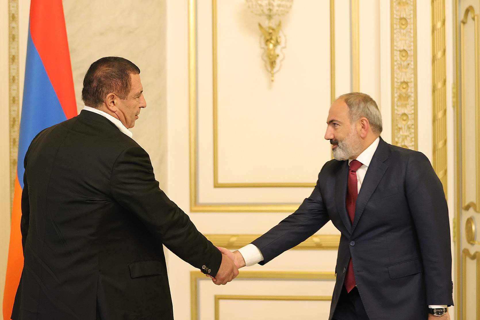 Правительство Армении предоставило Гагику Царукяну очередную привилегию в размере 16,5 млрд. драмов