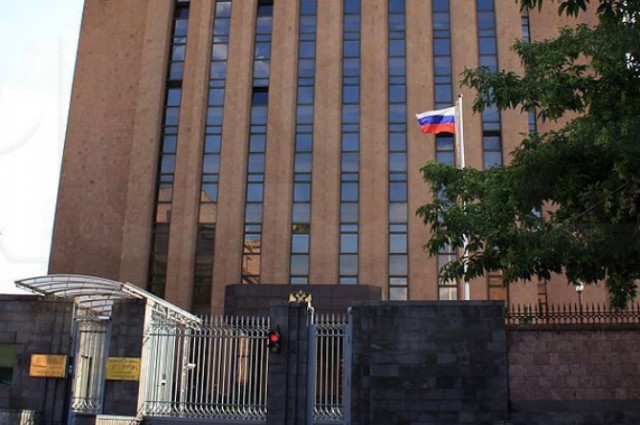 Посольство РФ выразило недоумение в связи с заявлением главы НКТР об угрозе нацбезопасности Армении со стороны российских телеканалов  