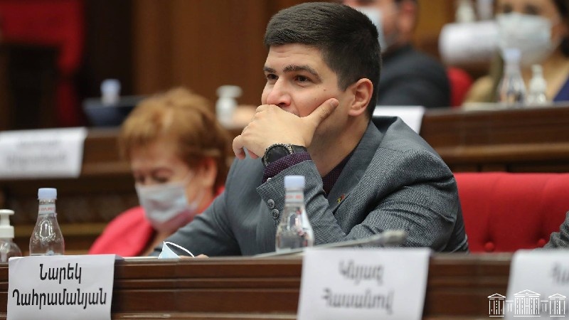  ՔՊ-ական պատգամավորին զրկել են վարորդական իրավունքից. Նա հարբա՞ծ է եղել․ «Հրապարակ»
