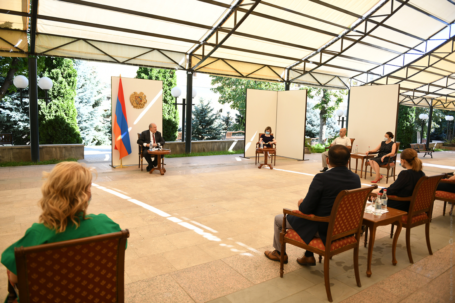 Արմեն Սարգսյանը հանդիպել է զբոսաշրջության ոլորտի մի խումբ ընկերությունների ղեկավարների հետ (տեսանյութ)