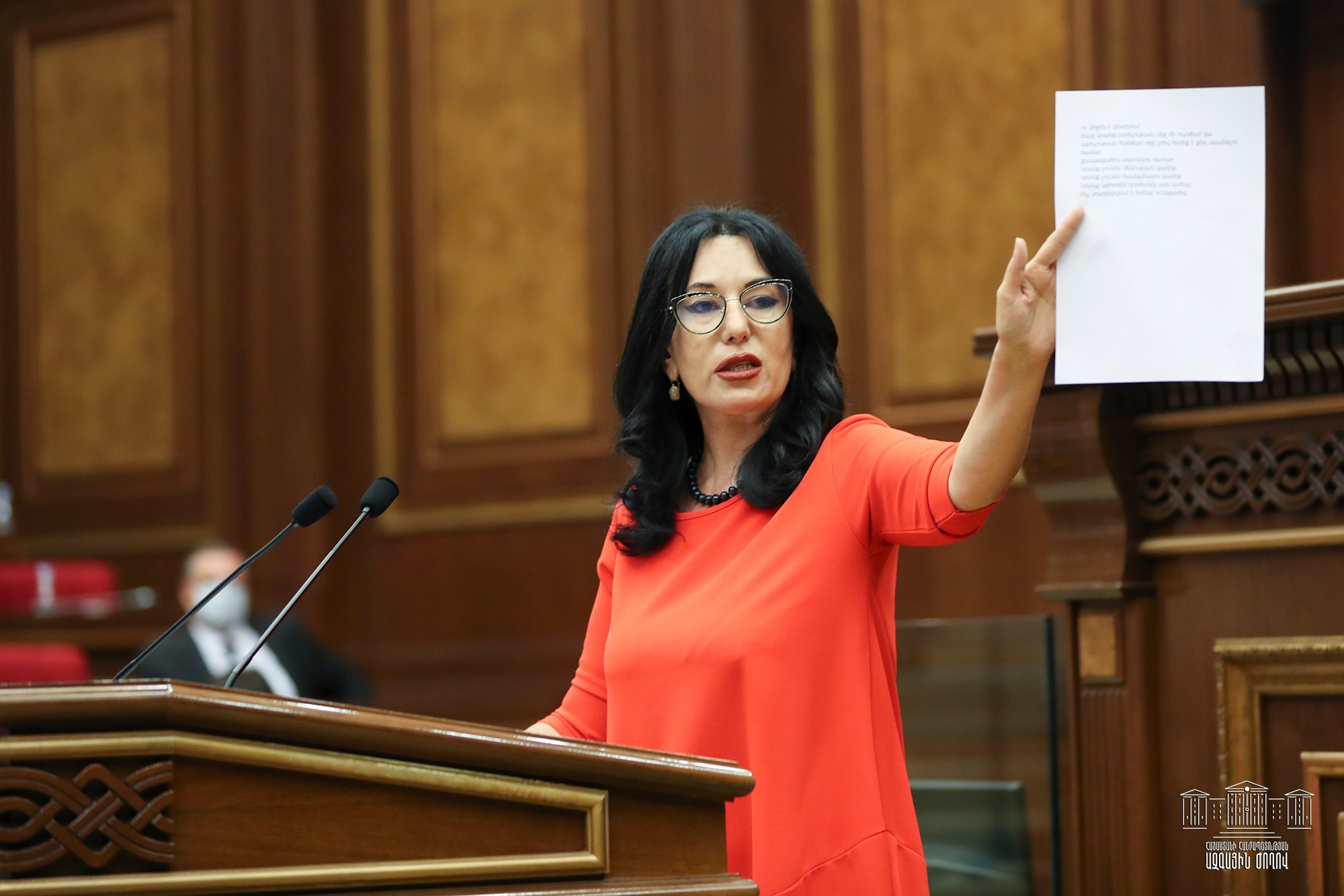 Նաիրա Զոհրաբյանը կին գերիների հարցով դիմել է Չեչնիայի նախագահի եղբորը. «Հրապարակ»