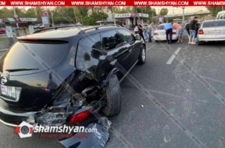 Երևանում բախվել են Nissan Murano-ն, Mercedes-ն ու Opel Astra-ն. կա վիրավոր