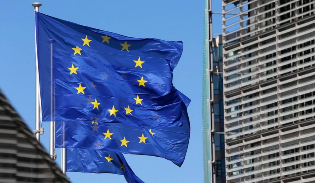 Reuters: ЕС может пересмотреть связи с Азербайджаном в случае ухудшения ситуации