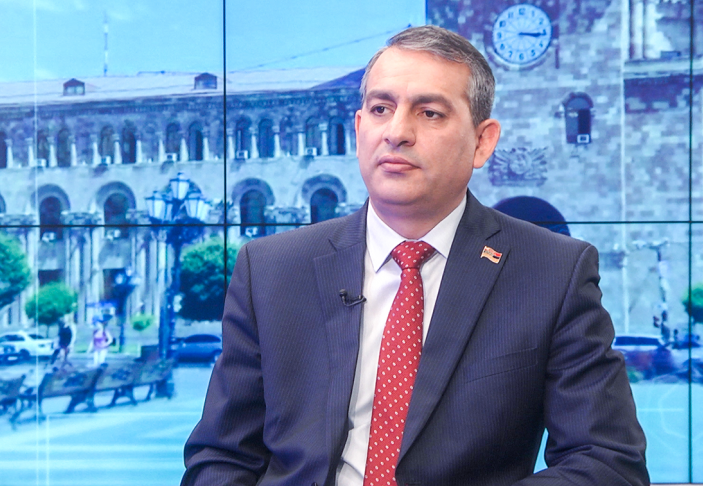 Որոշ ուժերի ուշք ու միտքը նա է, որ ինչ-որ տեղ ինչ-որ բան սրվի, իրենք իշխանության փոփոխության հարց դնեն. ՔՊ-ի պատգամավոր