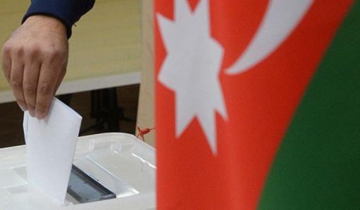 В ЦИК Азербайджана поступило 15 заявок на регистрацию кандидата на внеочередных президентских выборах