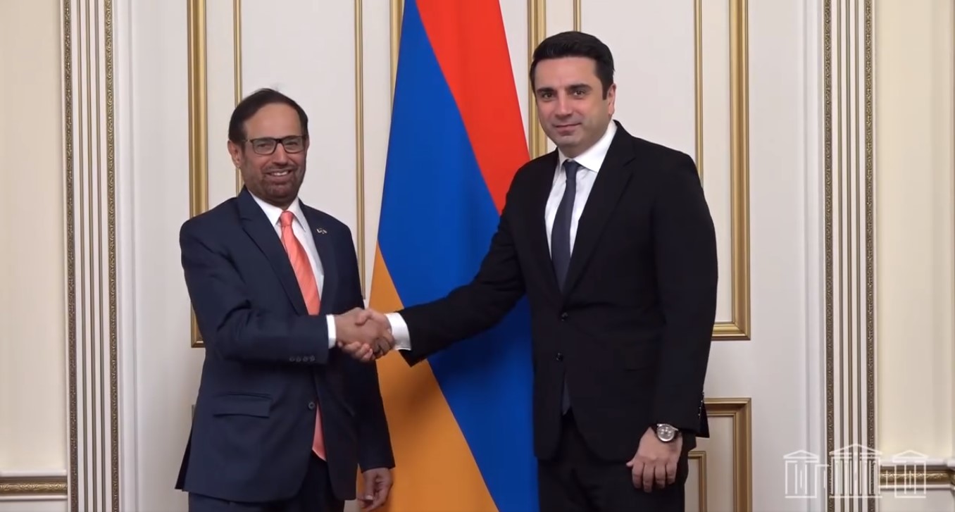 ԱՄԷ պատվիրակությունը հանդիպումներ է ունեցել խորհրդարանում․ տեսանյութ