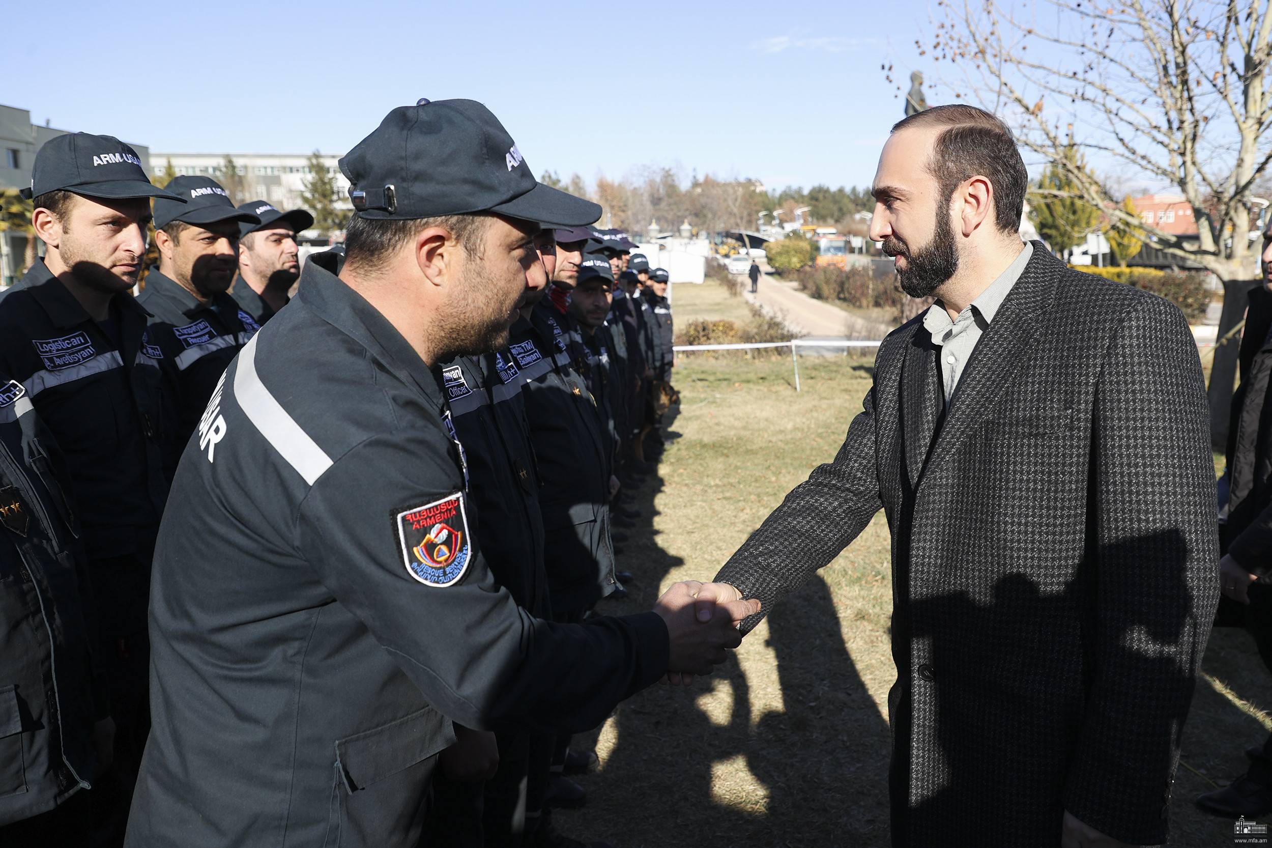 Командир поисково-спасательного отряда РА представил министру Мирзояну работы, проделанные армянскими спасателями в Турции