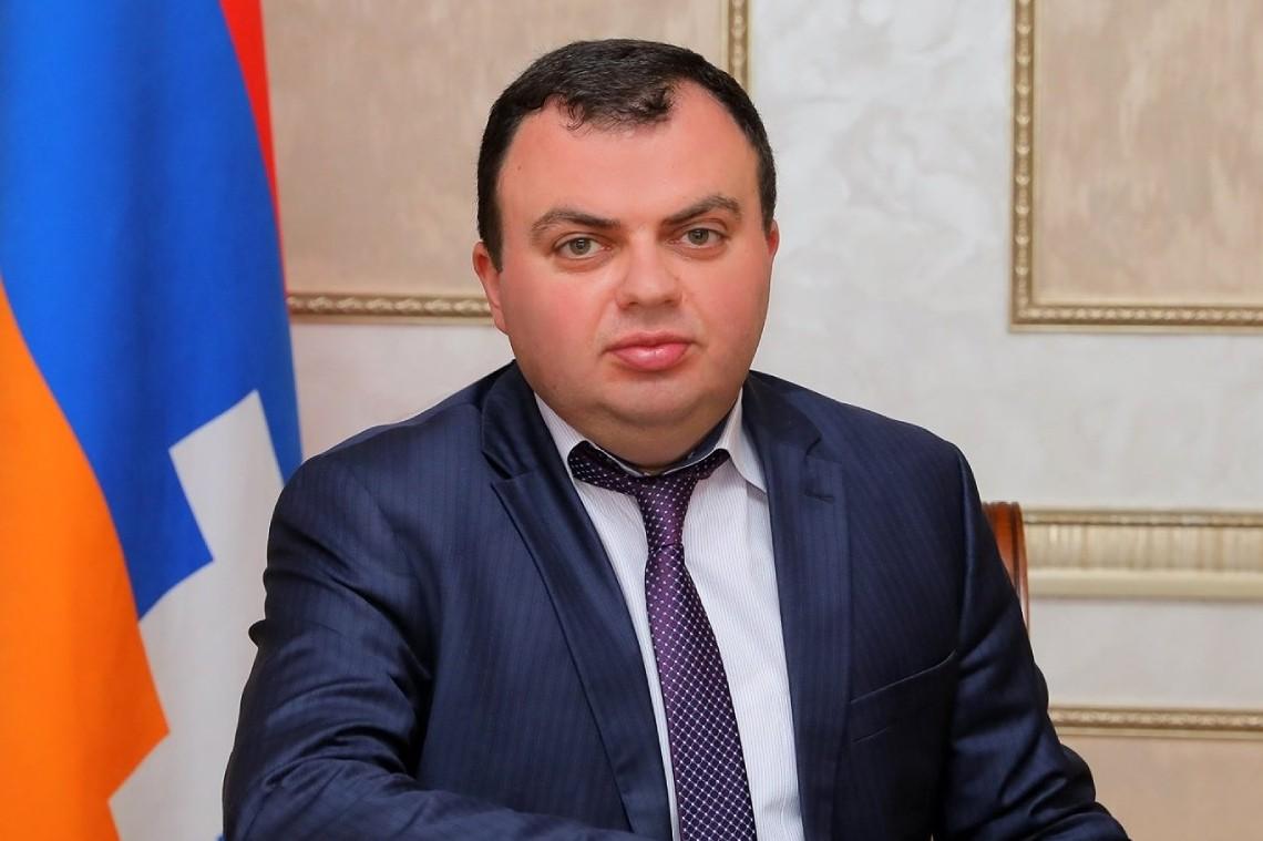 Վահրամ Պողոսյանը ազատվել է ԱՀ նախագահի աշխատակազմի տեղեկատվության գլխավոր վարչության պետի պաշտոնից 