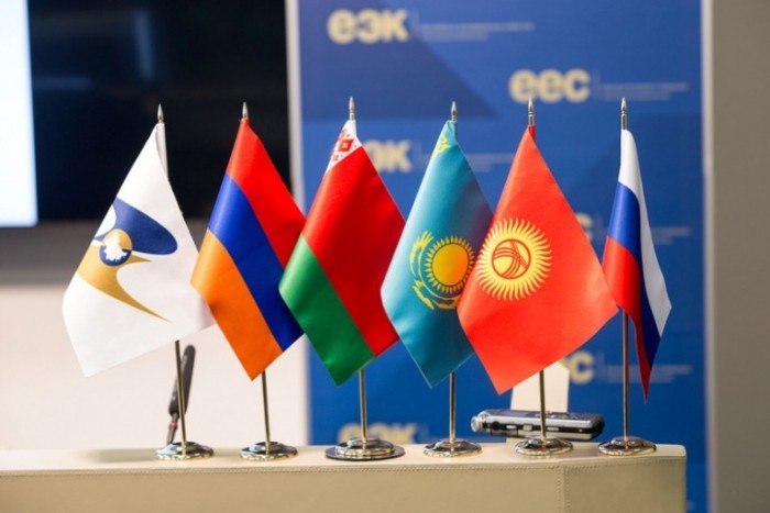 Երեւանում բացվել է «Եվրասիա-21» առաջին միջազգային առեւտրաարդյունաբերական ցուցահանդեսը