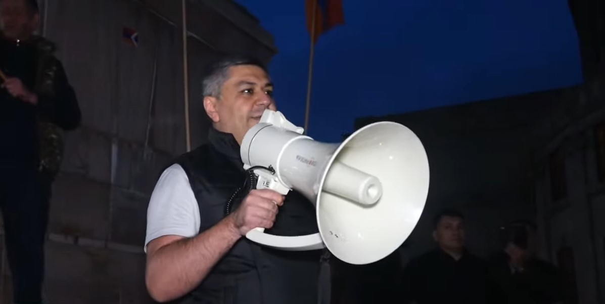 Ես տուն չեմ գնալու․ Արթուր Վանեցյան