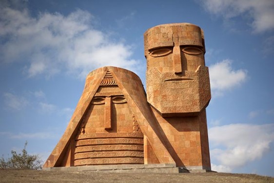 Վտանգավոր միտումներ` Արցախի շուրջ. ակտիվացել են ադրբեջանցի տեղահանվածների վերադարձի մասին խոսակցությունները. «168 ժամ»