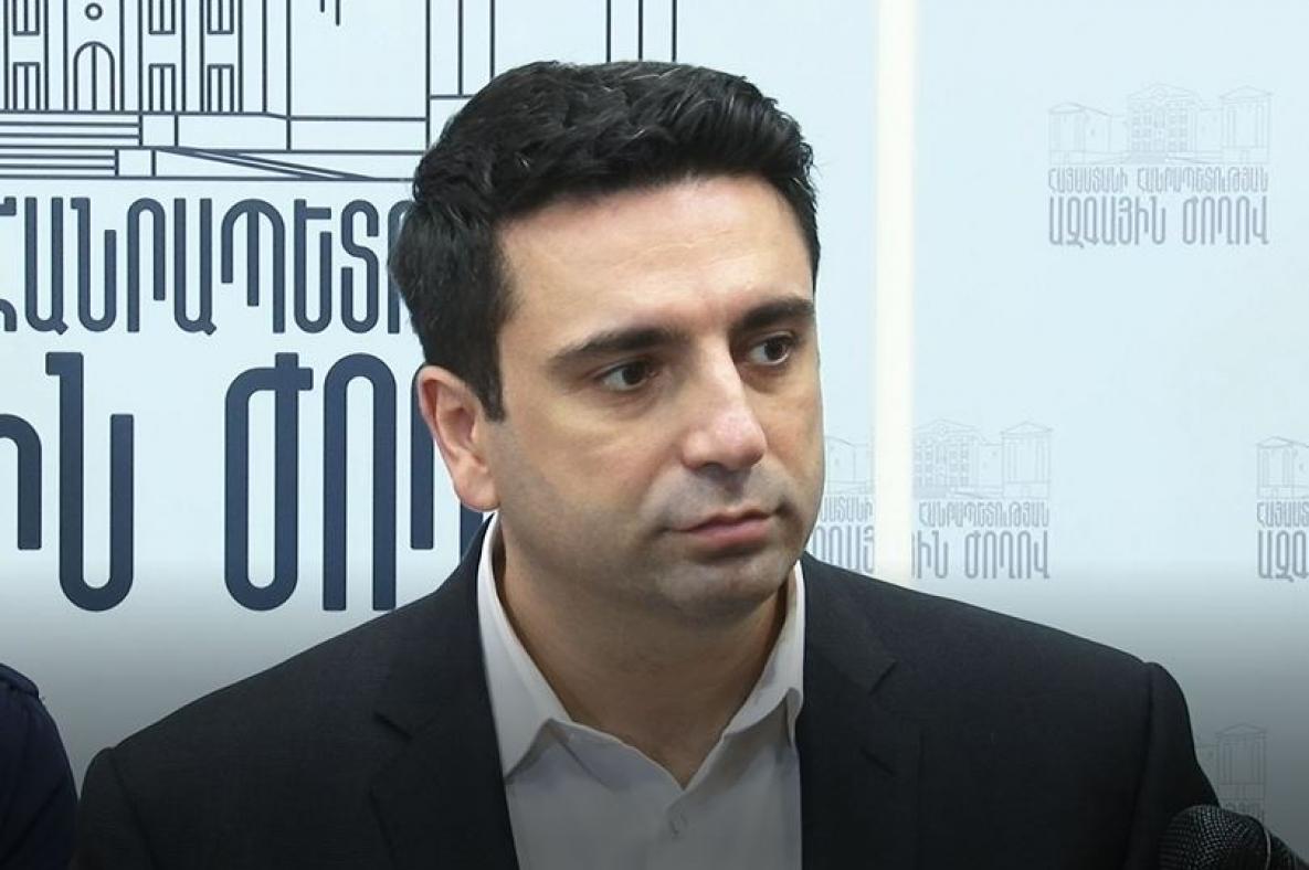 Ալեն Սիմոնյանի վիրահատությունն ավարտվել է