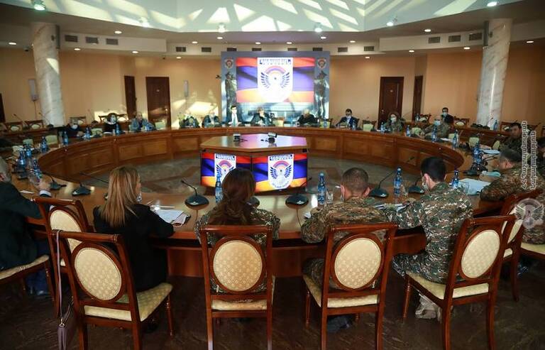 Խորհրդակցություն՝ մարտական գործողությունների ընթացքում զորքերում իրականացված հոգեբանական աշխատանքների վերաբերյալ