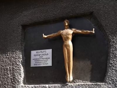 Ազարյանի դպրոցի կառուցումը ուղիղ կապված է աշխարհի չեմպիոնատի անցկացման հետ. Ավինյան