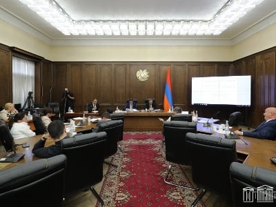 Բաթումի-Նովոռոսիյսկ երթուղով կոնտեյներատար նավն արդեն աշխատել է եւ Վերին Լարսին իրական այլընտրանք է․ Քերոբյան