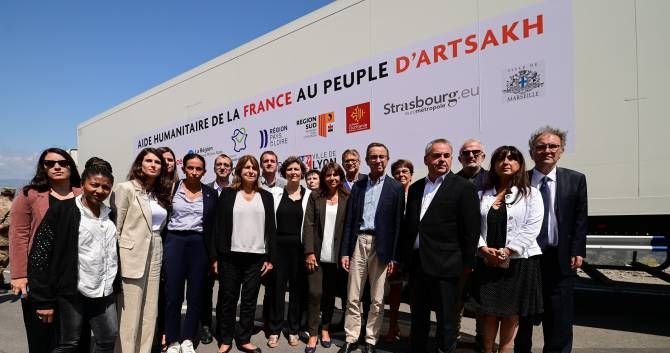 Ֆրանսիայի տարածքային իշխանությունները հանդես են եկել հայտարարությամբ՝ հաջակցություն Արցախի հայերի