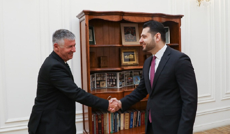 Փոխվարչապետ Մաթևոսյանն ԱԶԲ hայաստանյան գրասենյակի տնօրենի հետ քննարկել է համագործակցության նոր հեռանկարները