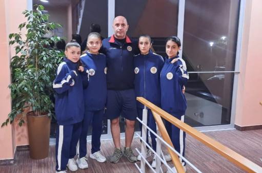 Հայաստանի հավաքականի բոլոր աղջիկները Սլովենիայից վերադառնում են մեդալներով