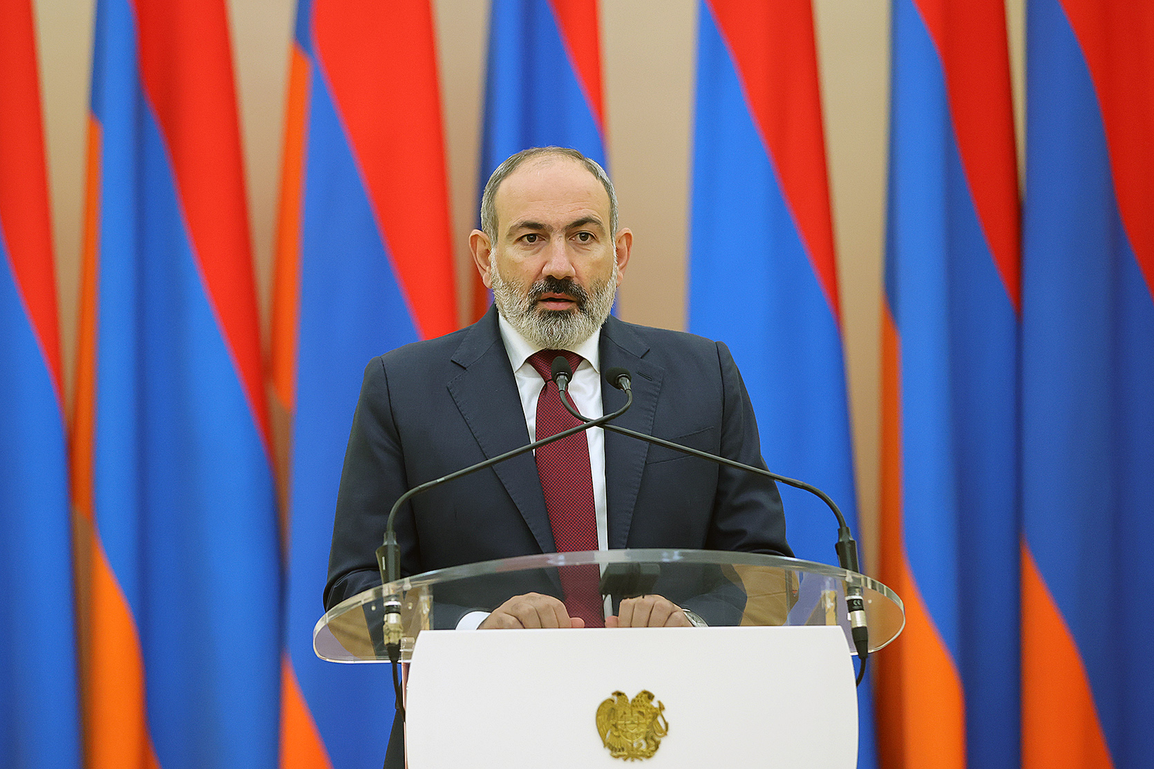 Мы должны твердыми шагами идти к той Армении, о которой мечтали наши предки, наши мученики и о которой мы мечтаем для наших поколений: премьер-министр