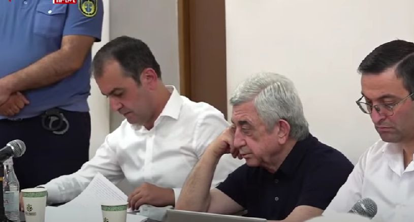 Մեղադրողը պահանջում է Սերժ Սարգսյանից և մյուս մեղադրյալներից շուրջ 4 մլրդ դրամ գումար բռնագանձել
