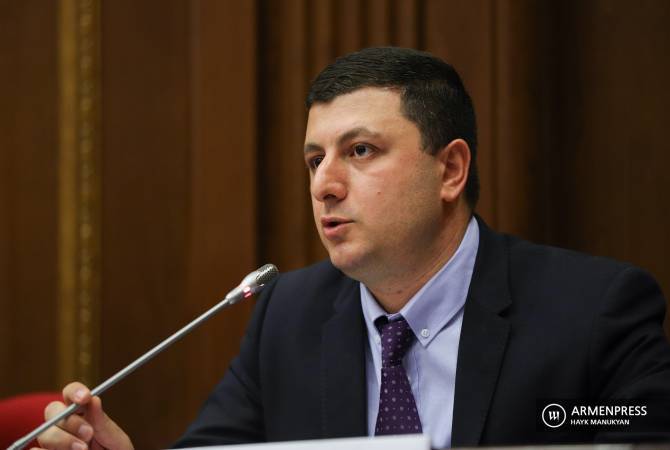 Միջազգային հանրության ուշադրությունն Արցախում տիրող իրավիճակի նկատմամբ գնալով նվազում է․ Աբրահամյան