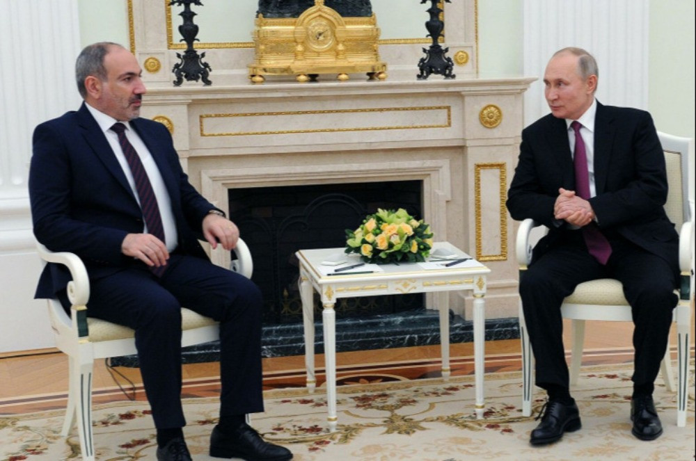 Путин убежден, что трехсторонним договоренностям по Нагорному Карабаху нет альтернативы: Песков