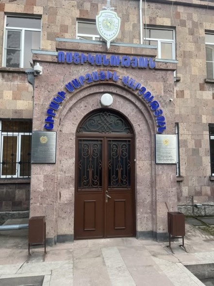 Ձերբակալված տատիկներին այս պահին տեղափոխում են Երևան