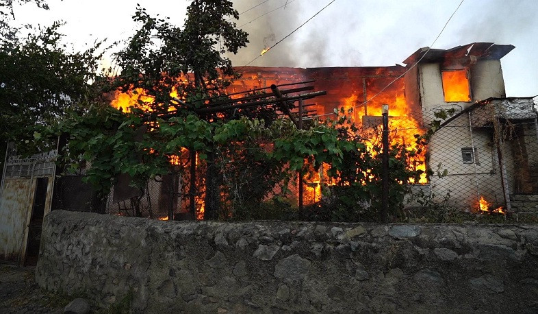 Խոշոր հրդեհ` Արցախի Դահրավ համայնքում. այրվել է 4 բնակելի տուն