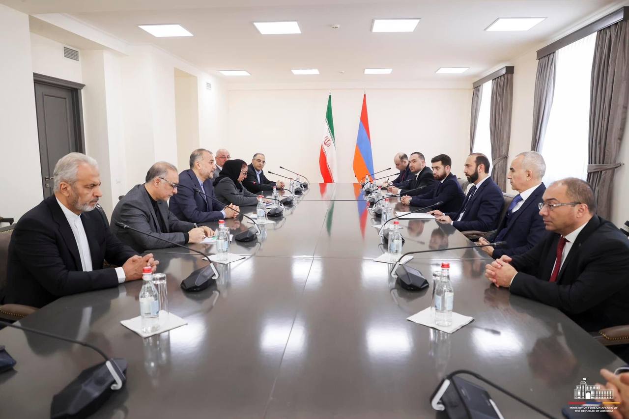 Ընթանում է Հայաստանի և Իրանի արտգործնախարարների ընդլայնված ձևաչափով հանդիպումը