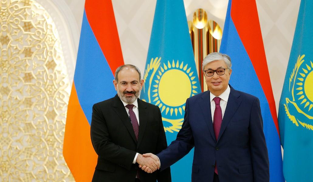 Премьер-министр Пашинян направил поздравительное послание президенту Казахстана