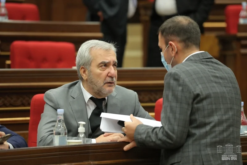 Քոչարյան Անդրանիկը փորձում է Արթիկում իշխանության բերել «նախկիններին». պրոցեսներ՝ Փաշինյանի թիկունքում. «Ժողովուրդ»