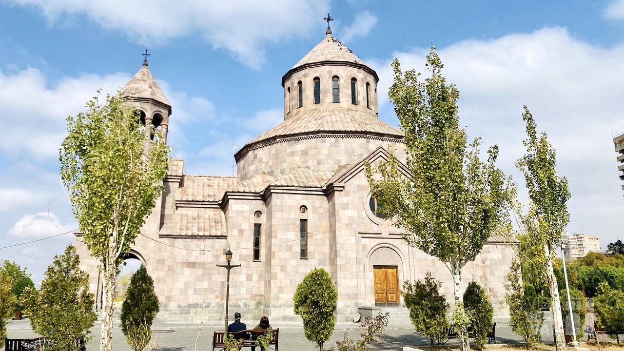 Նոր Նորք վարչական շրջանի Սուրբ Սարգիս եկեղեցու հարևանությամբ կառուցվող զբոսայգին կառանձնանա նոր լուծումներով