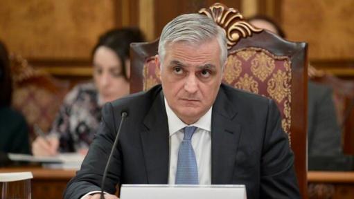 Մհեր Գրիգորյանը արձակուրդ կմեկնի