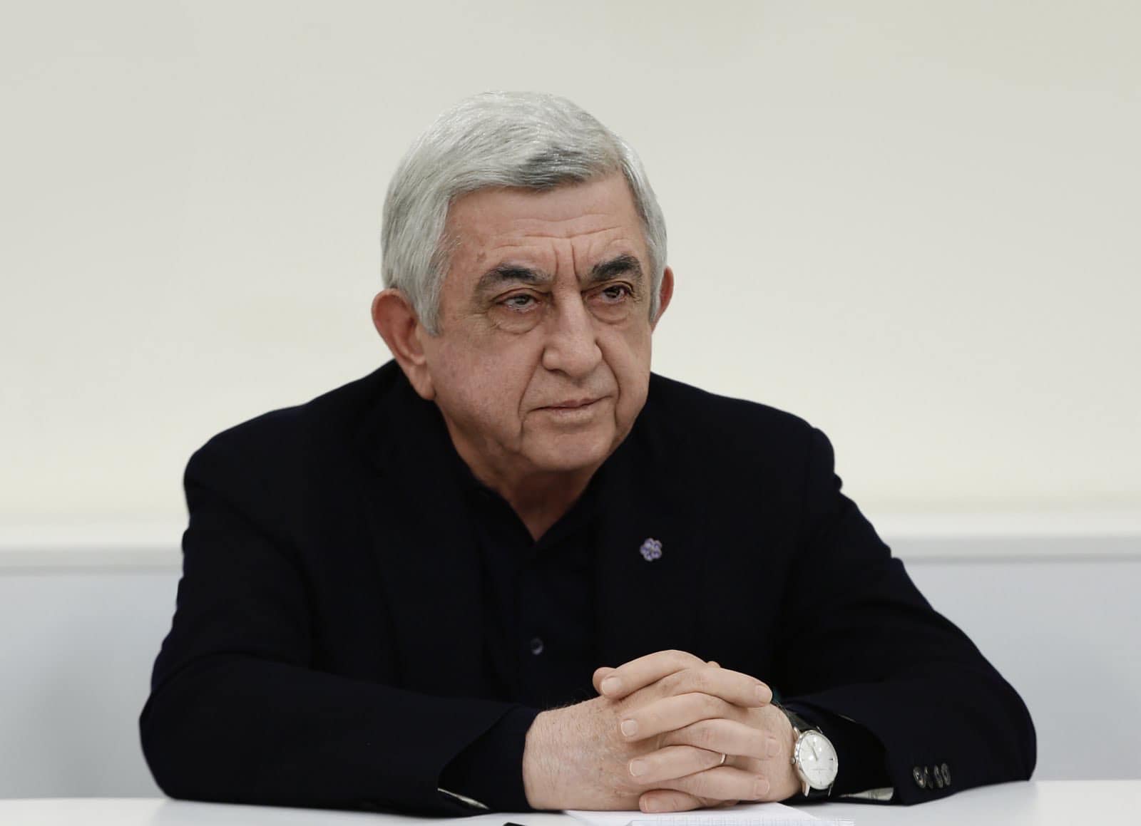 Դատախազն իրավասու դատարան է հանձնել Սերժ Սարգսյանի կողմից առանձնապես խոշոր չափերով կաշառք ստանալու վերաբերյալ քրվարույթի նյութերը