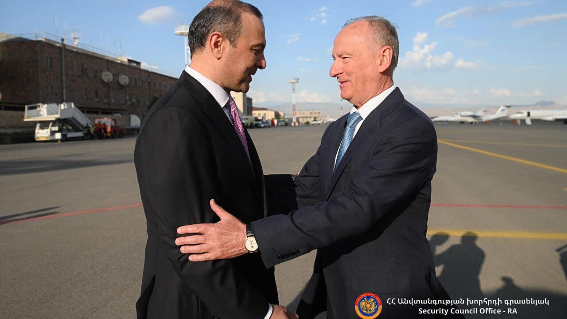 Россия поддерживает Армению в процессах обеспечения региональной безопасности: Патрушев