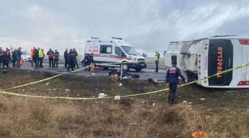 Թուրքիայում ավտոբուսների մասնակցությամբ միանգամից երկու վթարի հետևանքով 40 վիրավոր ու մեկ զոհ կա