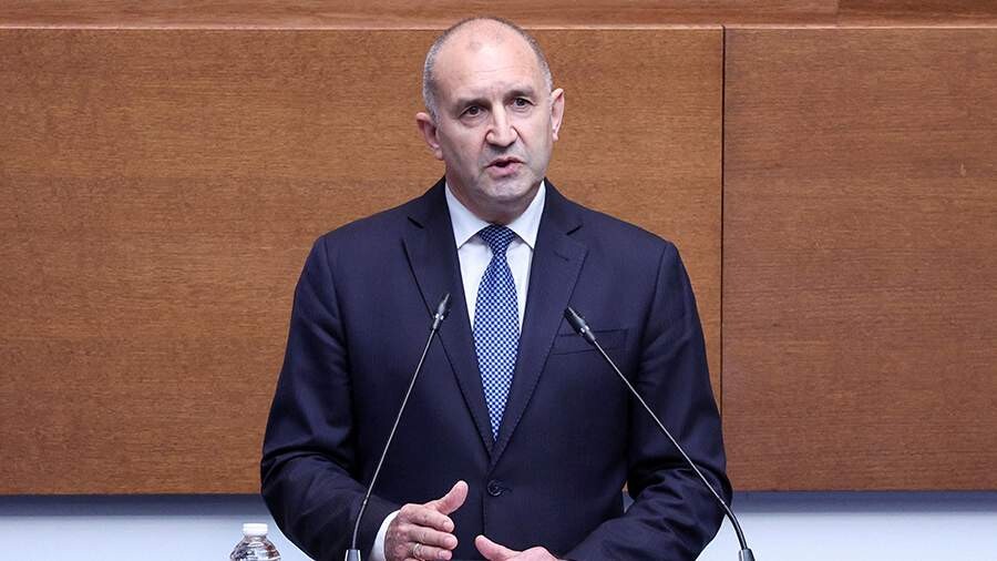 Բուլղարիայի խորհրդարանը հաստատել է Ռումեն Ռադևին վարչապետի պաշտոնում