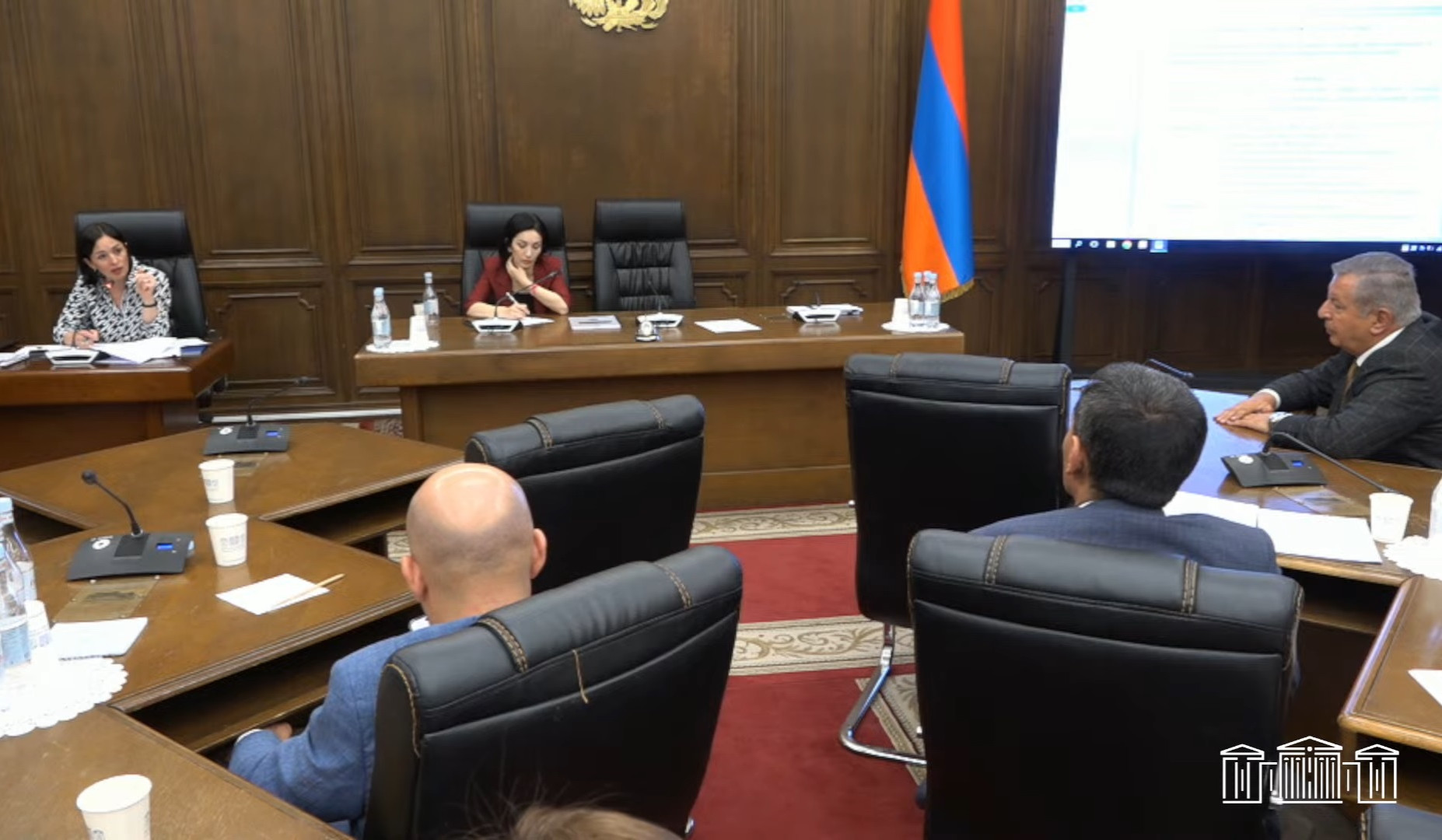 Հայաստանի փորձն են ուսումնասիրում նաև. ԿԳՄՍ նախարարը՝ արհեստական բանականության առումով դպրոցական ծրագրի մասին