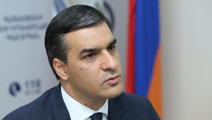 Мы не должны позволять нас усмирять ложным азербайджанским миролюбием: Татоян