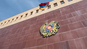 ՊՆ-ն՝ զինծառայության ժամկետը 18 ամիս սահմանելու հարցի մասին