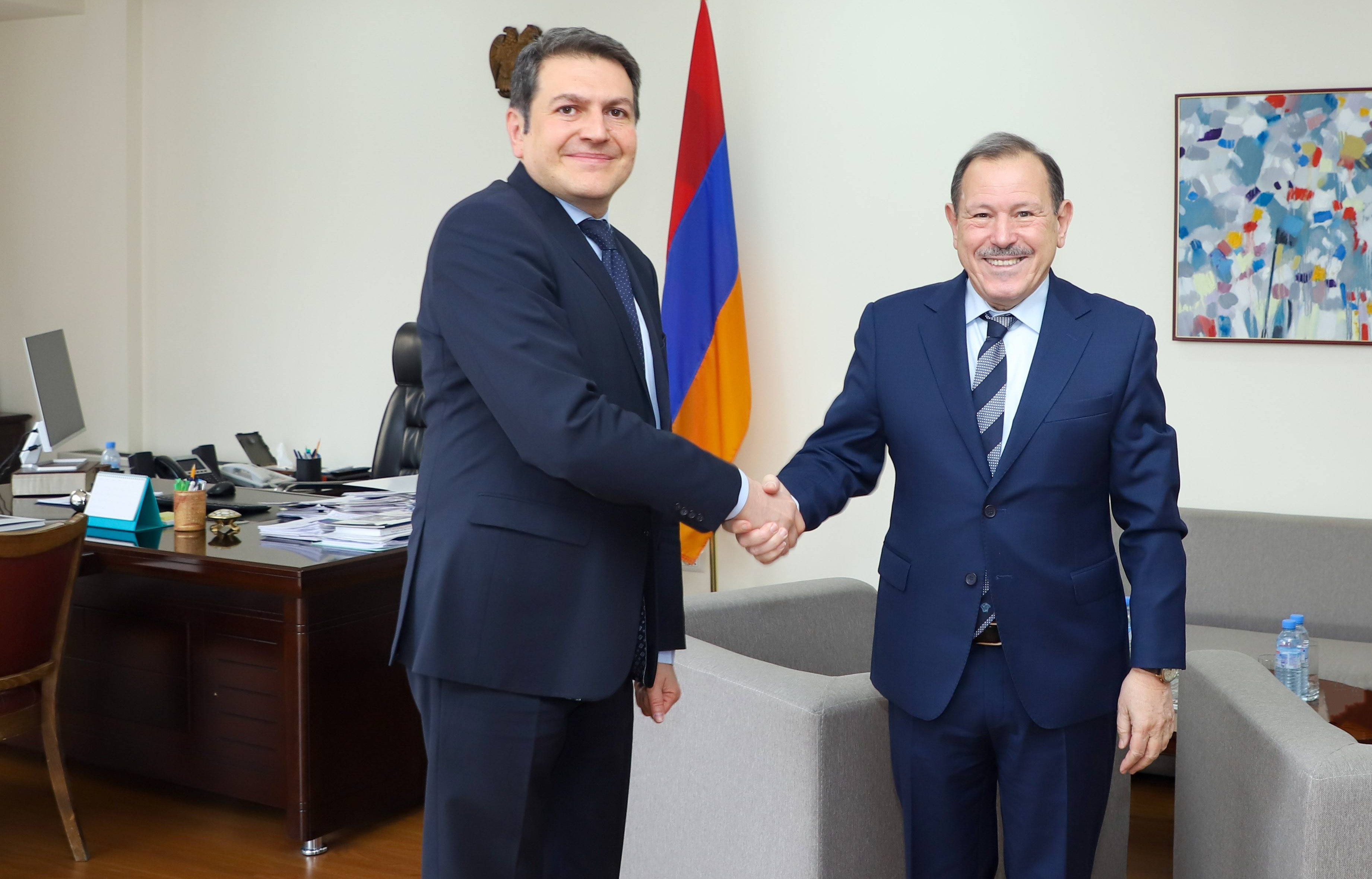 ՀՀ ԱԳ նախարարի տեղակալը և Ալժիրի նորանշանակ դեսպանը կարևորել են գործարար շրջանակների միջև շփումների հաստատումը