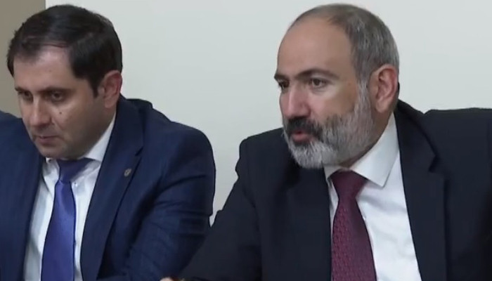 Նիկոլ Փաշինյանը հանդիպում է ունենում Քաղաքացիական պայմանագիր կուսակցության՝ Էրեբունիի գրասենյակում (ուղիղ)