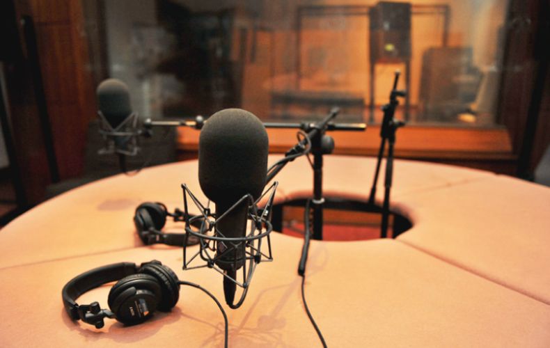 Արցախի հանրային ռադիոն շարունակում է աշխատել գերհագեցած ծավալով. փետրվարի 13-ը Ռադիոյի համաշխարհային օրն է  