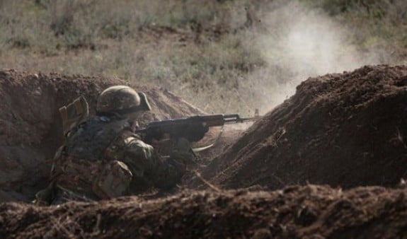 Подразделения ВС Азербайджана открыли огонь из разнокалиберного стрелкового оружия в Гегаркунике и Араратской области: МО